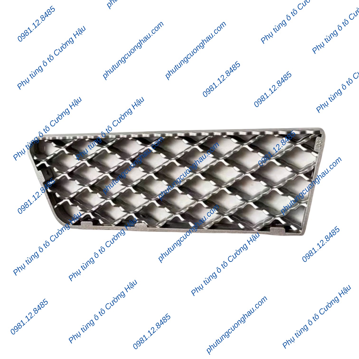 Thumbnail Bậc lên xuống trên, xe tải SANY C8