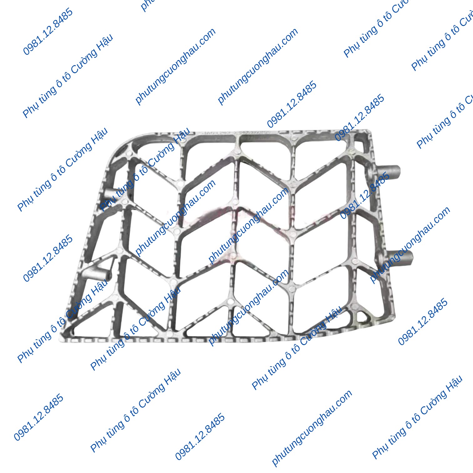 Thumbnail Bậc lên xuống xe tải JAC A5L (chất liệu nhôm)