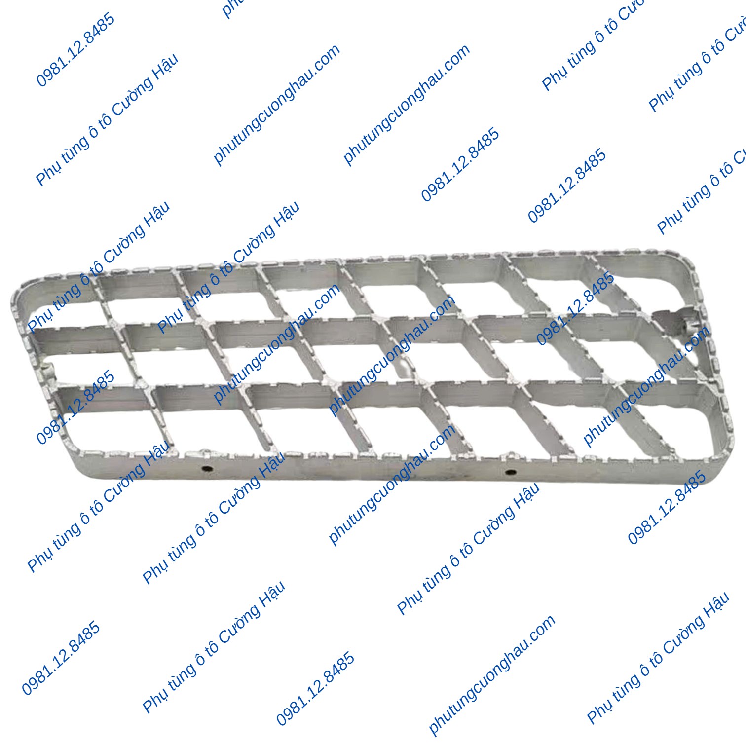 Thumbnail Bậc lên xuống bậc trên, xe tải Shacman F3000