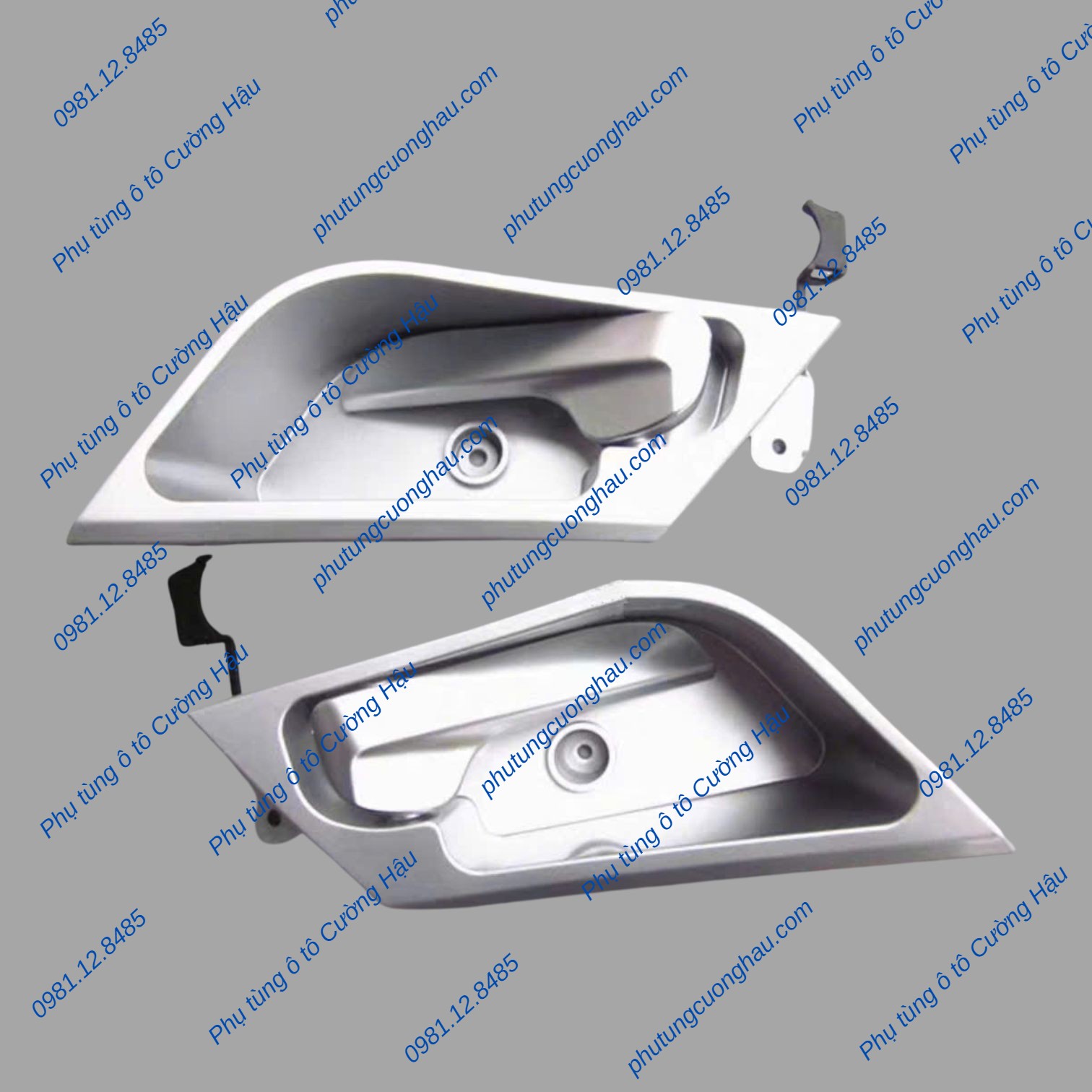 Thumbnail Tay mở cửa trong xe tải CNHTC HOHAN N7