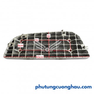 Bậc lên xuống xe tải Trường Giang 8T, bậc trên