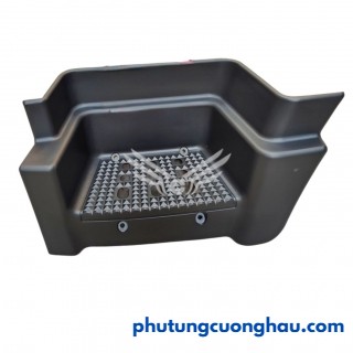 Ốp bậc lên xuống xe ben HongYan Iveco 3, 4 Chân