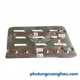 Bậc lên xuống xe tải CNHTC HOWO 8T MỚI