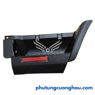 Bậc lên xuống xe tải Veam T3